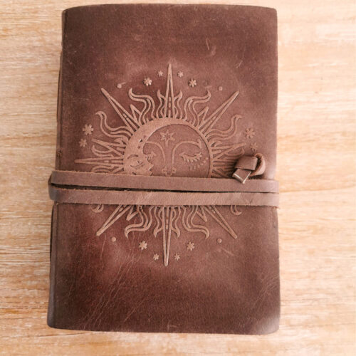 Journal thérapie en cuir (soleil-lune)